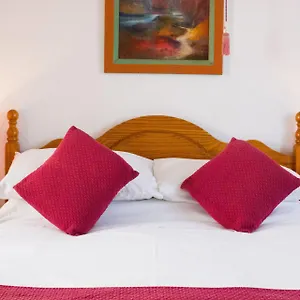 Warwickshire hotels &amp; apartments, all accommodations in Warwickshire
